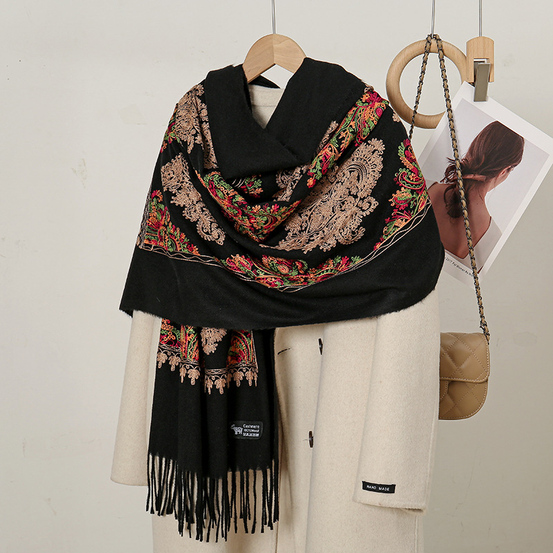 Ethnic Fashion Sale - 秋冬ホットセールエスニック花柄刺繍フリンジフェイクカシミヤスカーフ、ファッション暖かい多用途ロングショール