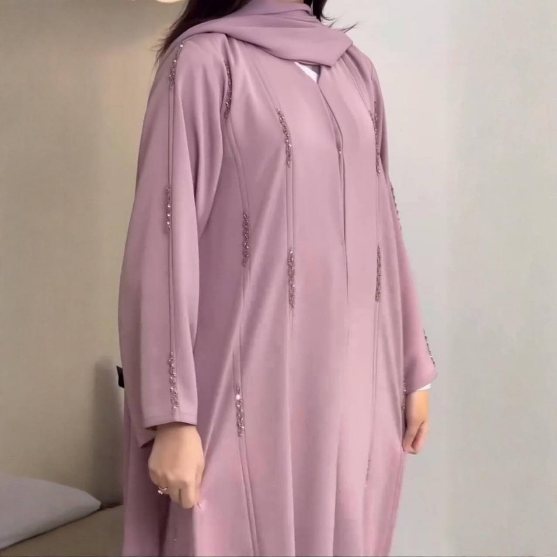 イード女性用アバヤビーズ刺繍ドレスドバイムスリムアラブカーデ - Abaya Modest Wear のレビューと価格