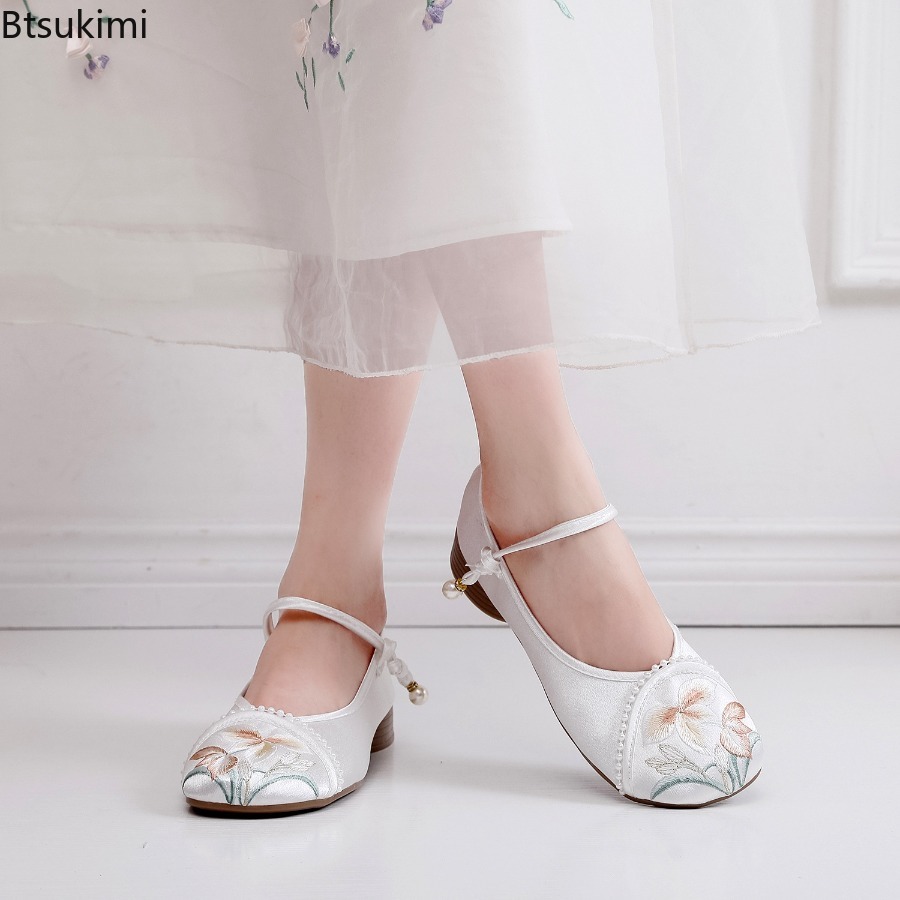 ファッション刺繍中国風ローヒール婦人靴エレガントカジュアルレ - Ethnic Fashion In のレビューと価格