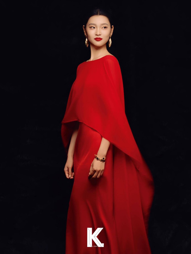 2026年新作ファッション ハイエンド レッドエモーション  - Ethnic Fashion Studio のレビューと価格
