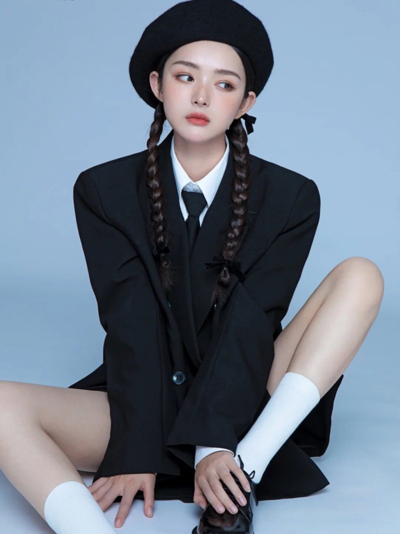 新しいポートレート写真 レディーススーツ カレッジスタイル  - Ethnic Fashion Studio のレビューと価格