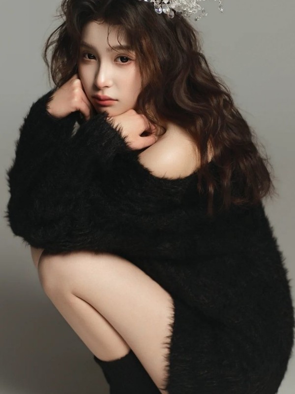 黒のポートレート写真用衣装 ワンショルダー 韓国風 スタジオ - Ethnic Fashion Studio のレビューと価格
